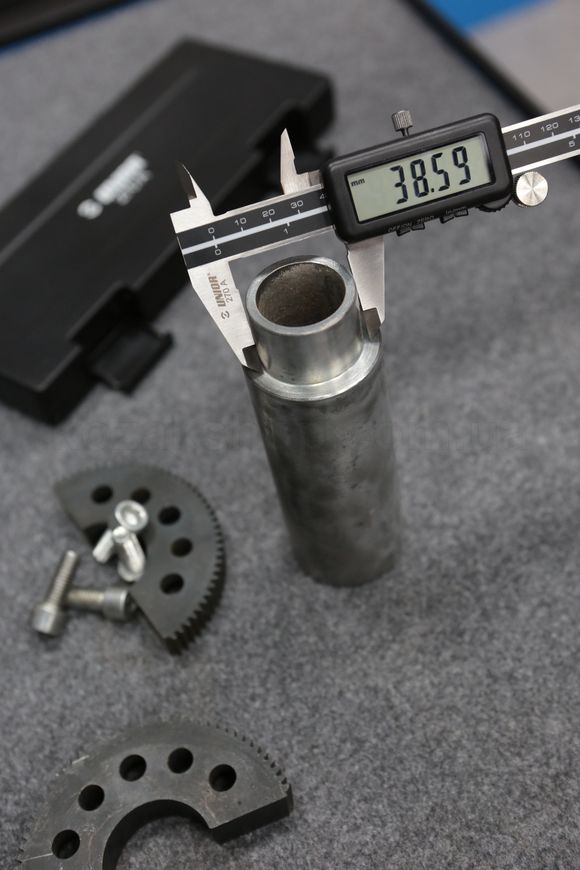 Штангенциркуль электронный 0-150mm Unior Tools Digital calliper