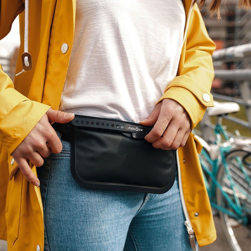 Гермочохол на пояс FIDLOCK sling bag [black]