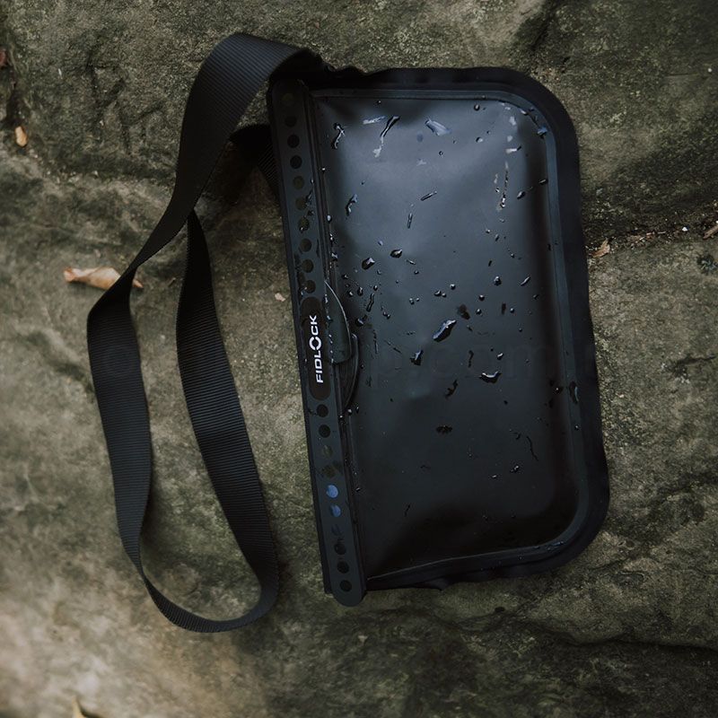Гермочохол на пояс FIDLOCK sling bag [black]