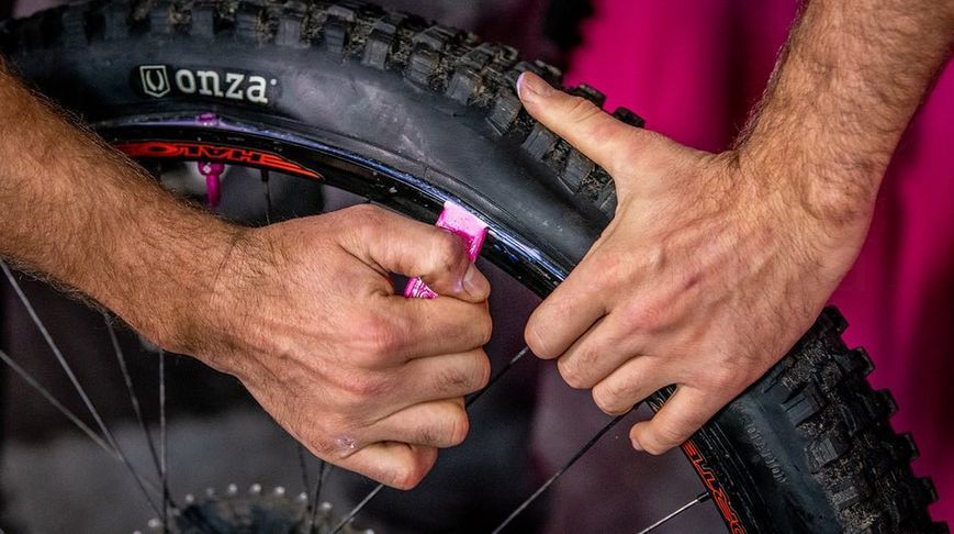 Бортировки Muc-Off Rim Stix Tyre Lever - 2x [Pink]