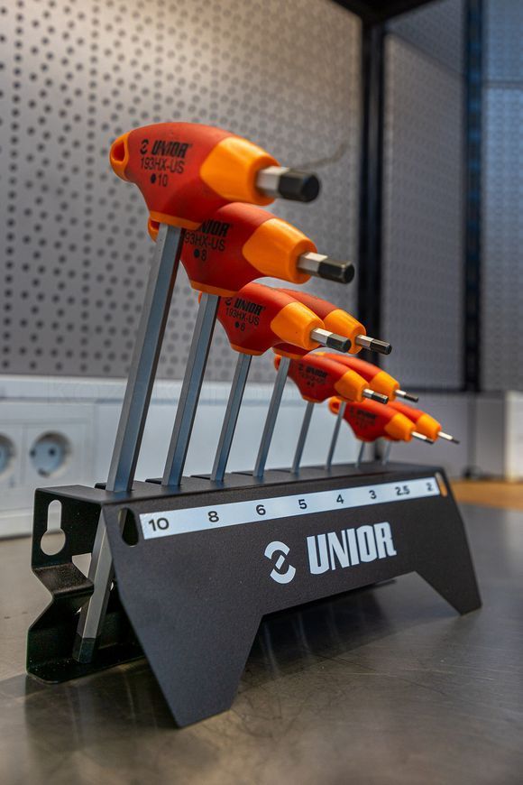 Набір шестигранників з рукояткою Unior Tools HX 2-2.5-3-4-4-5-6-8-10/8pcs T-handle hex wrench set
