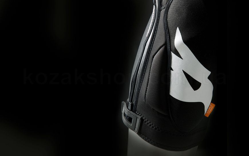 Захист колін Bluegrass Solid D3O Knee Pad - S