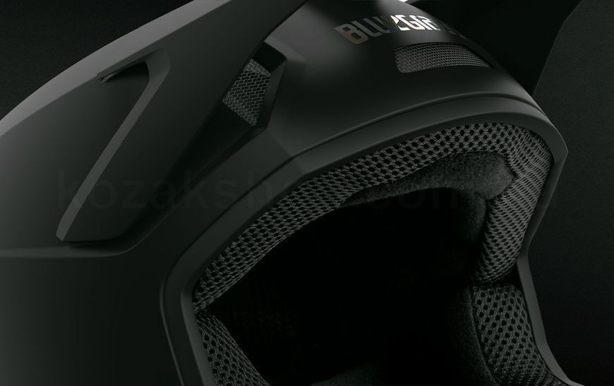 Вело шлем Bluegrass Legit MIPS CE [BLACK | MATT] - L