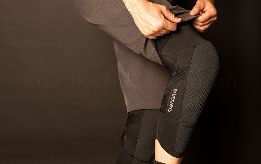 Захист колін Bluegrass AURA Core Knee - XS