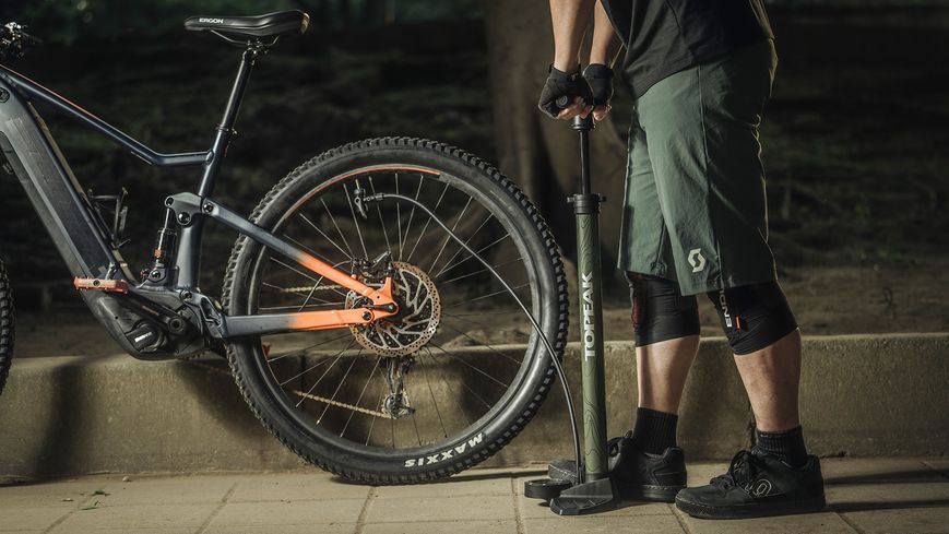 Підлоговий насос Topeak JoeBlow Mountain II 60 psi