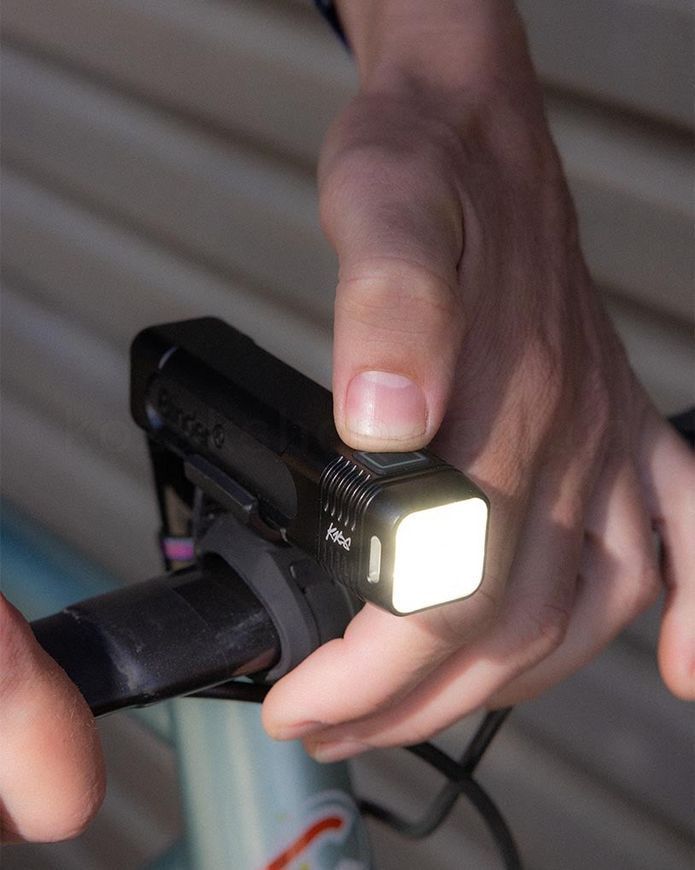 Велофара Knog Blinder 1000 Lumen Battery; 21700 LiPo