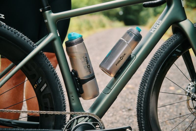 Фляга FIDLOCK TWIST bottle antibacterial 600 ml + bike base