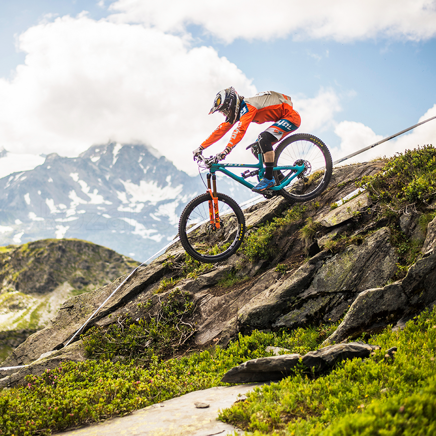 Шолом Urge Archi-Enduro біло-чорний XS (53-54см)