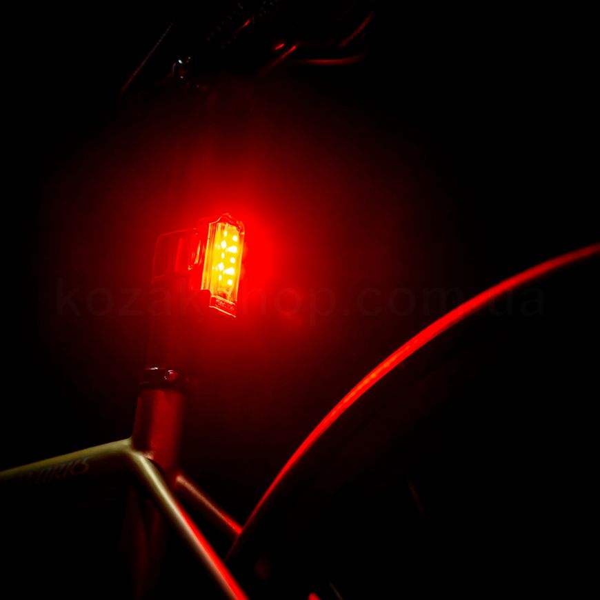 Набір вело ліхтарів Lezyne MACRO DRIVE 1400+ / STRIP DRIVE PRO 400+ PAIR