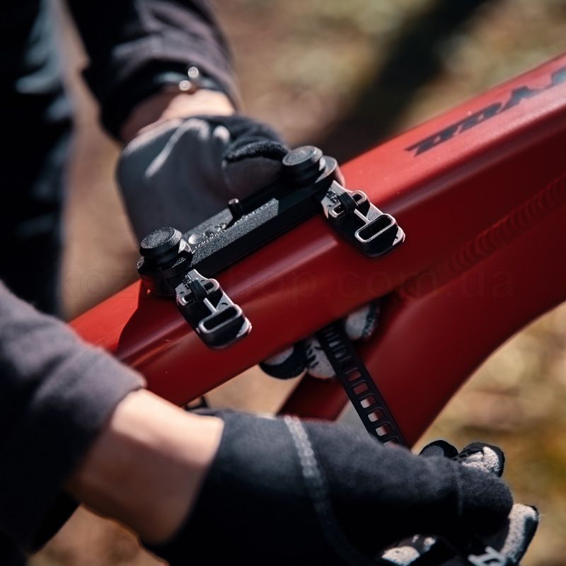 Магнитное крепление на раму FIDLOCK TWIST Universal base