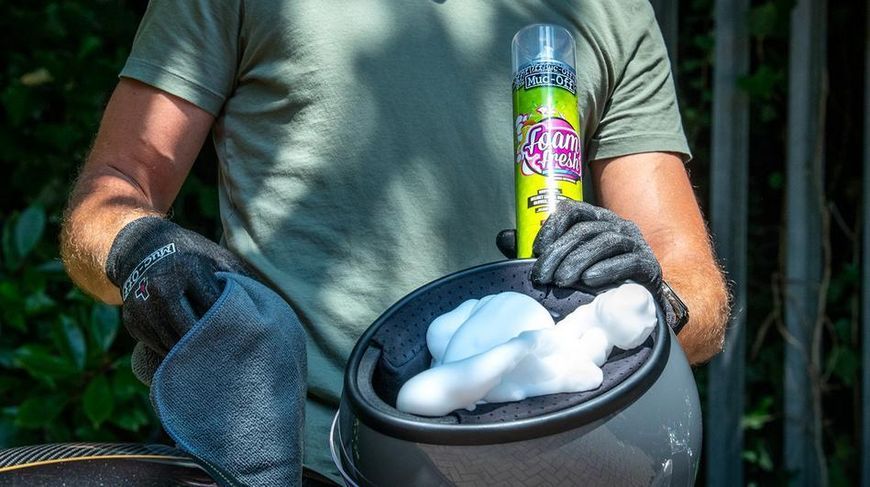 Піна для чищення каски Muc-Off Foam Fresh - 250ml
