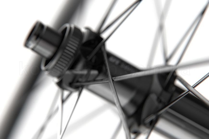 Колесо заднее DT Swiss ER 1600 Spline 700C Center Lock 30 12/142 Shimano SL