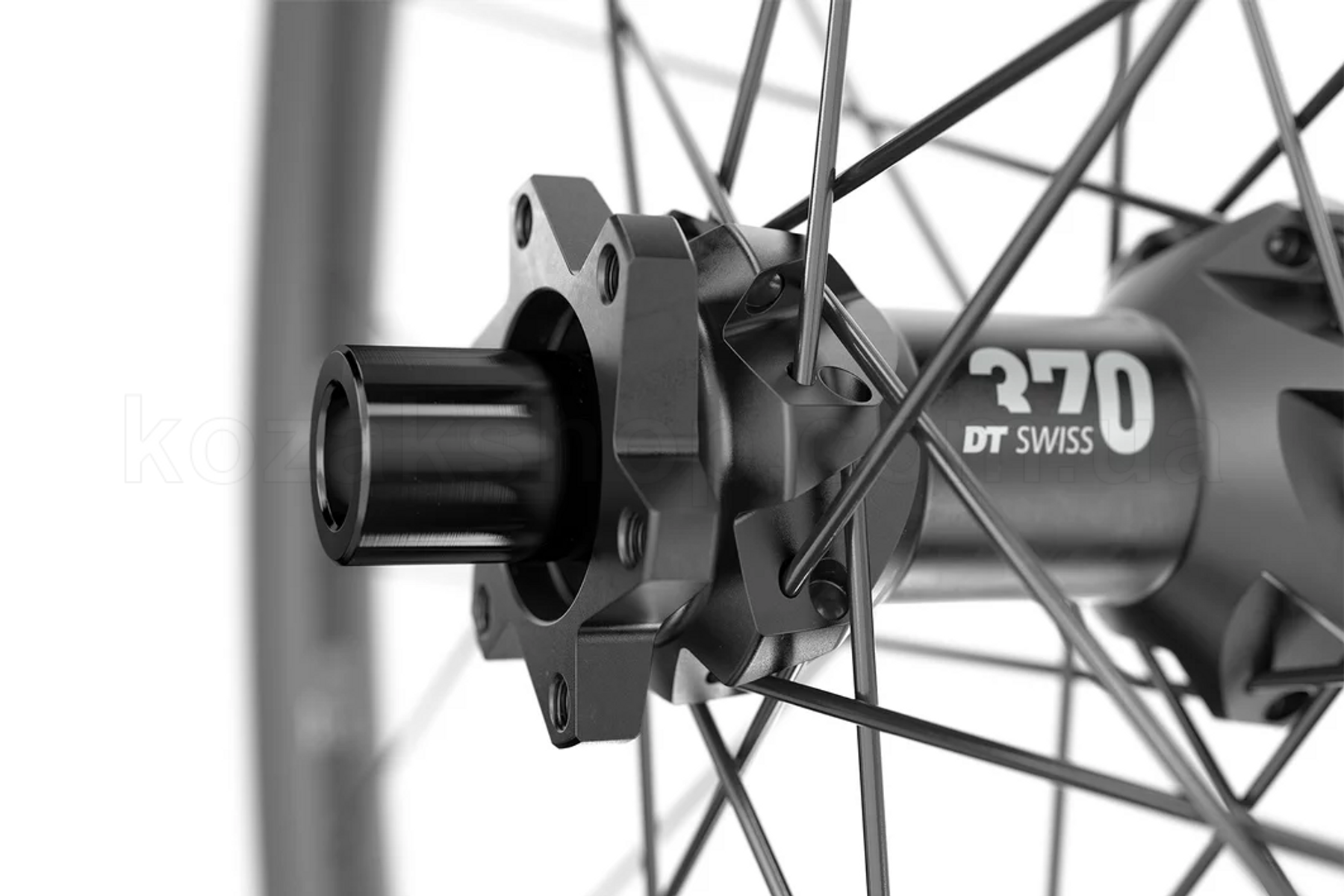 REAR DT 27.5 584x30 E1900 SPLINE 148X12mmTA 6B XD TBLS w/TAPE & VALVE main image 1