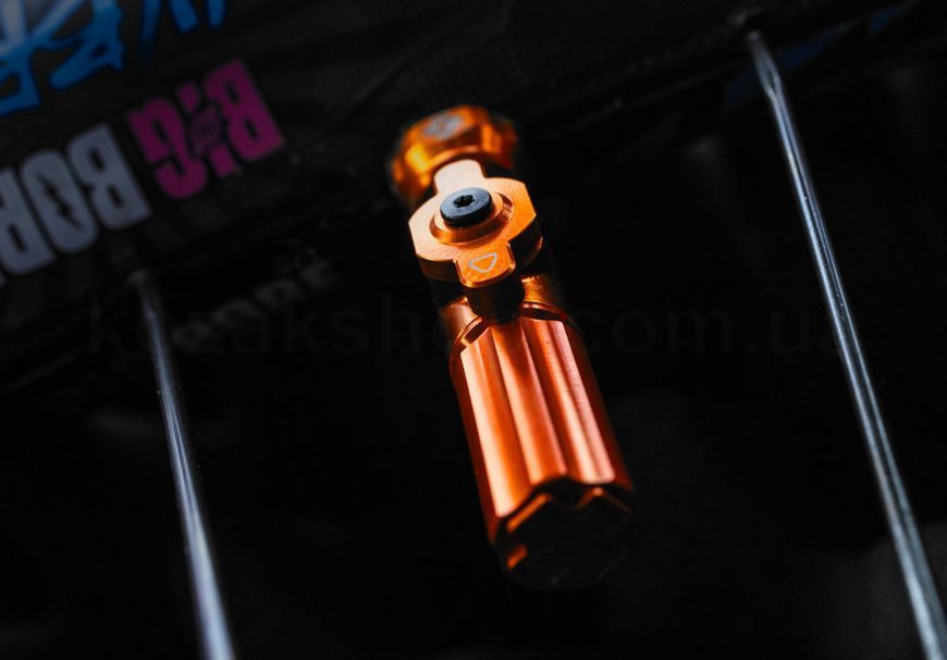 Ніпелі Muc-Off Big Bore Hybrid Tubeless Valves - Medium (35mm) [Iridescent]