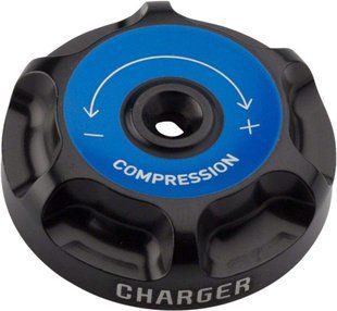 Ручка регулювання компресії вилки Rock Shox FORK COMPRESSION DAMPER KNOB KIT - CROWN CHARGER DAMPER DH (INCLUDES KNOB & SCREW) - BOXXER 35mm B1-B2 (2015-2018) (11.4015.547.120)