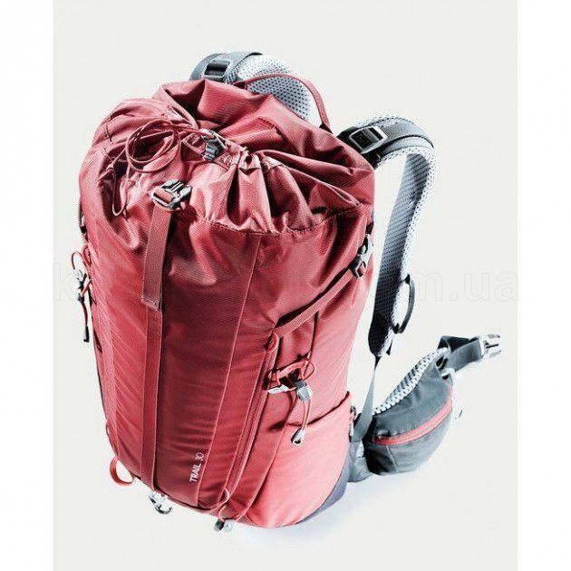 Рюкзак Deuter Trail 30 л Cranberry Graphite