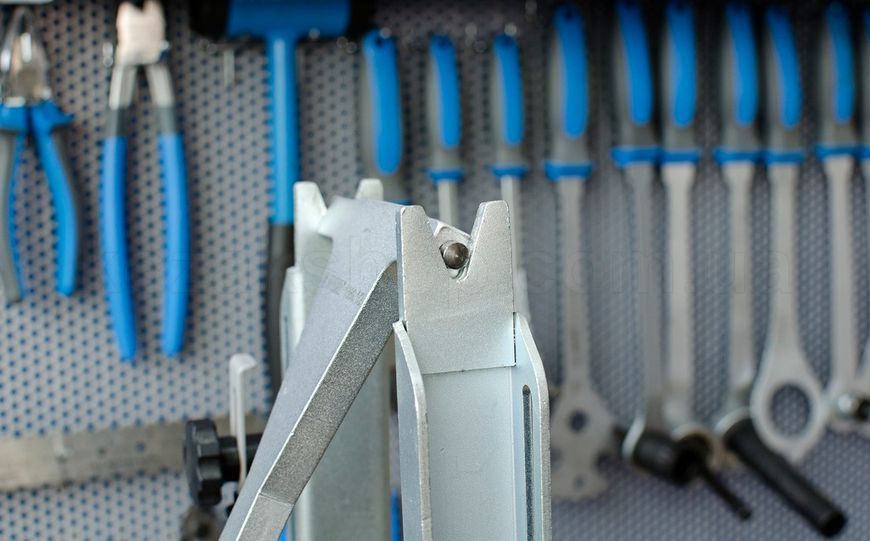Інструмент для калібрування верстата для коліс Unior Tools Pro truing stand calibration tool