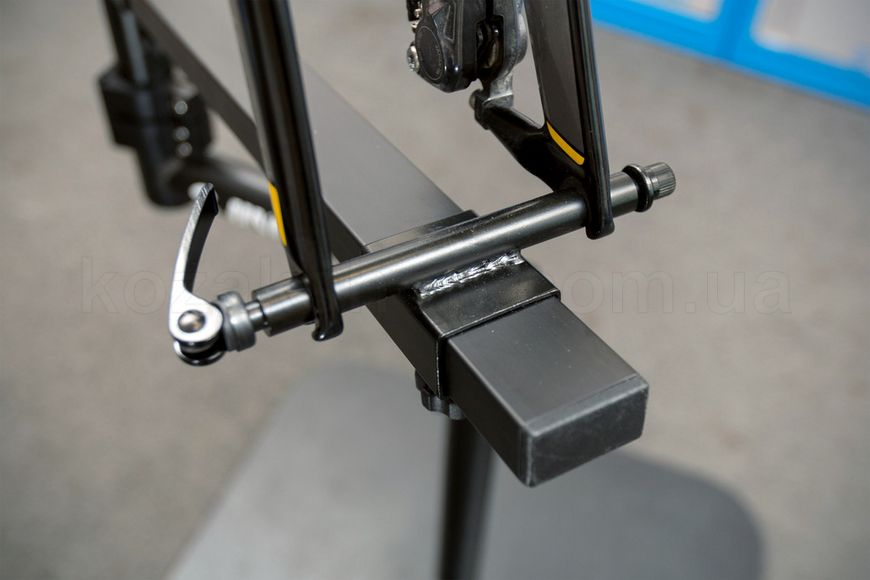 Стійка для ремонту шосе велосипедів з опорною плитою Unior Tools Pro road repair stand