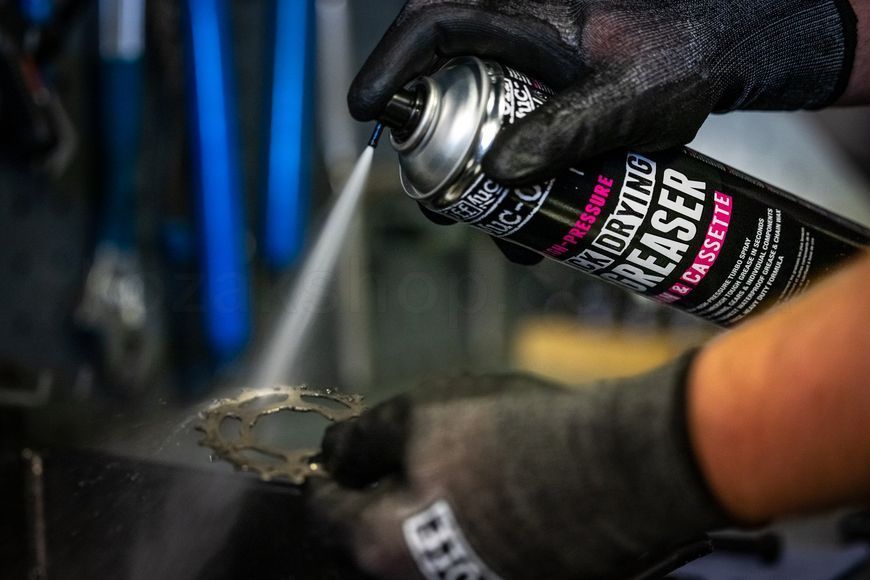 Дегризер в спрее Muc-Off High-Pressure Quick Drying Degreaser - Chain & Cassette - 750ml